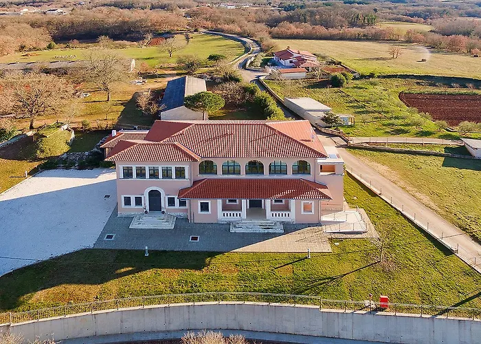 Old School House By Interhome Basici