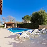 וילה Old School House By Interhome *