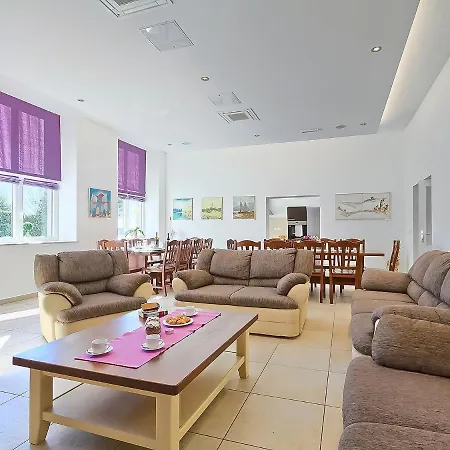 וילה Old School House By Interhome Basici